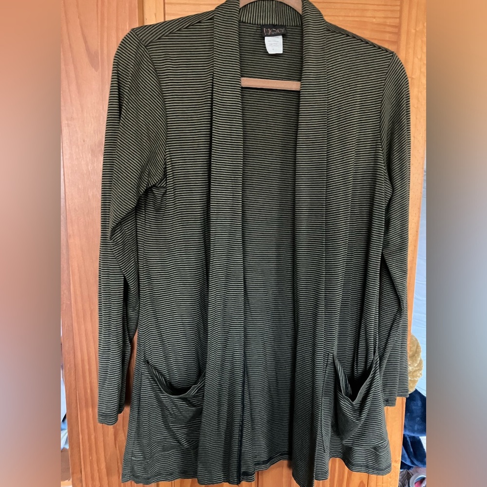 Long sleeve rayon and polyester cover with two pockets